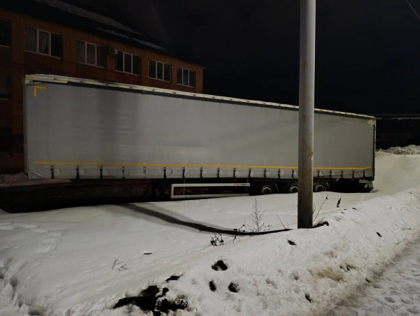 ТТМ-Центр 9322 Полуприцеп Шторный/Бортовой 932200 — Б/У, 2021 г.