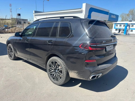 BMW X7 M60i xDrive — Б/У, 2022 г.