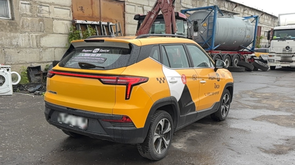 МОСКВИЧ Стандарт 1.5Т CVT — Б/У, 2023 г.