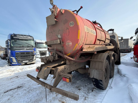 КамАЗ 43118 6x6 Автоцистерна нефтепромысловая 467612-07 — Б/У, 2017 г.