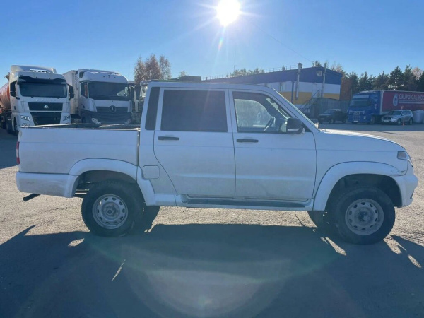 UAZ PATRIOT PICKUP Base ИКАР 2.7 5МТ — Б/У, 2023 г.