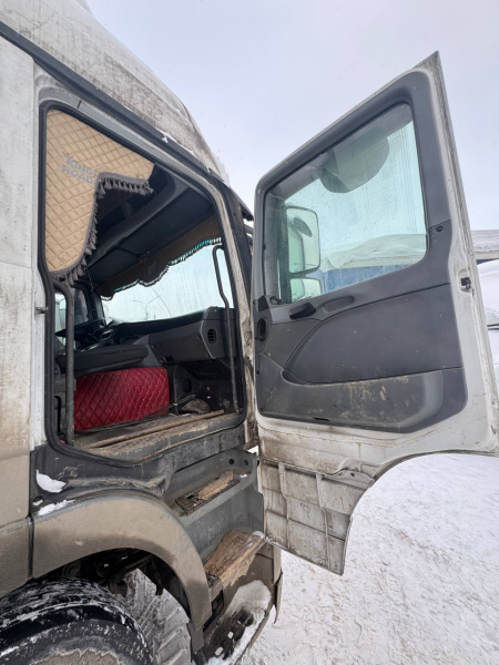 Mercedes-Benz ACTROS 4x2 Седельный тягач 1841 LS — Б/У, 2017 г.