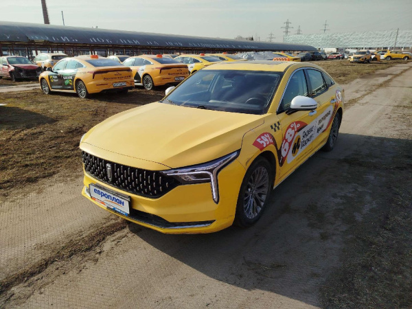 FAW (First Automotive Works) Bestune B70 — Б/У, 2023 г. (Москва, 119280 км)