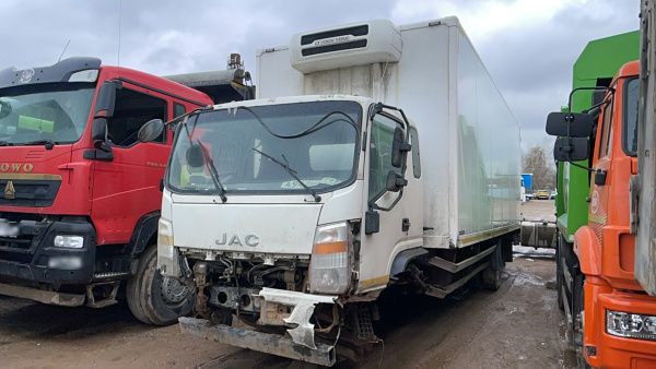 JAC N120 4x2 Изотермический/рефрижератор — Б/У, 2022 г.