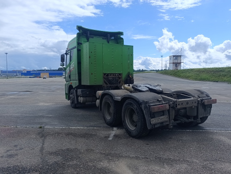 FAW JH6 6x4 Седельный тягач CA4250P25K15T1NE5A80 — Б/У, 2023 г.