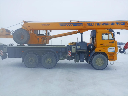 Галичский автокрановый завод (ГАКЗ) КС-55713 на шасси КамАЗ 43118 6x6 Автокран КС-55713-5Л-1 — Б/У, 2022 г.