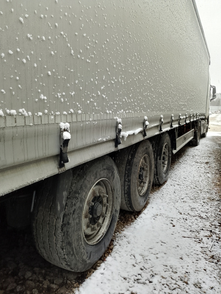 Fliegl SDS Полуприцеп Шторный/Бортовой SDS 350 — Б/У, 2024 г.