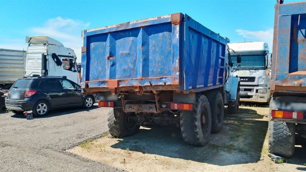 УРАЛПРОМТЕХНИКА 5831* на шасси Ural 55571 6x6 Самосвал — Б/У, 2021 г.