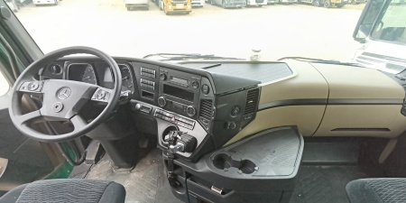 MERCEDES-BENZ Actros 4x2 Седельный тягач — Б/У, 2019 г.
