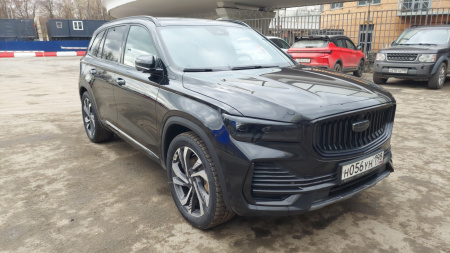 GEELY Flagship 2.0T (238 hp) 8AT 4WD — Б/У, 2022 г.