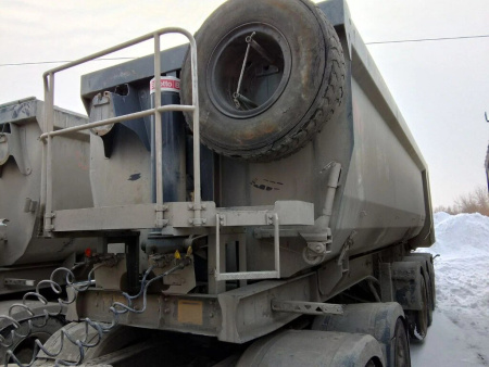 Grunwald 9453 Полуприцеп самосвальный 9453-0000011-60 — Б/У, 2023 г.
