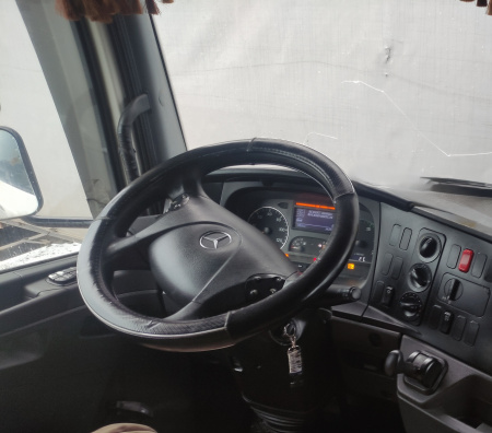 MERCEDES-BENZ Actros 4x2 Седельный тягач — Б/У, 2016 г.