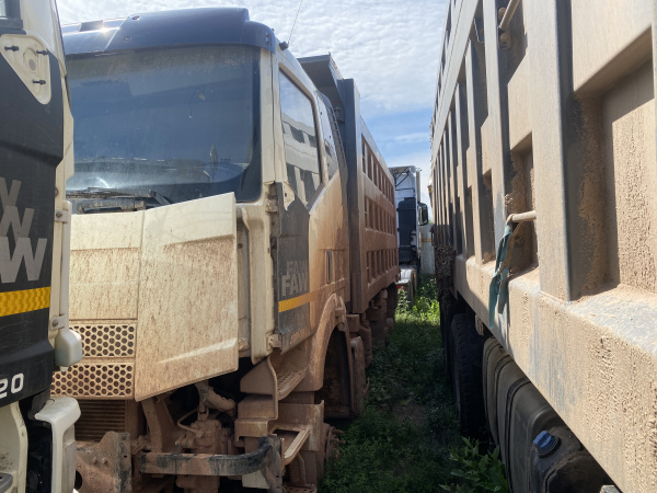 FAW J6 6x4 Самосвал CA3250P66K24T1E5 — Б/У, 2023 г.
