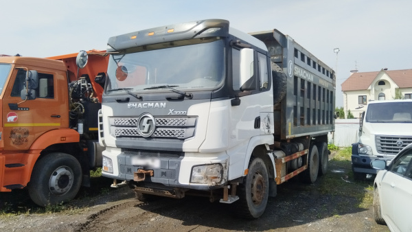 Shacman (Shaanxi) SX32586V384 — Б/У, 2022 г.
