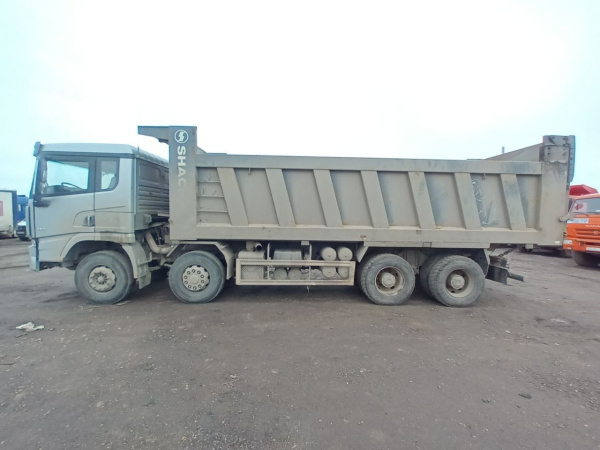 Shacman (Shaanxi) SX 8x4 Самосвал SX33186V366 — Б/У, 2023 г.