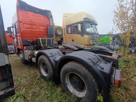 Shacman (Shaanxi) SX 6x4 Седельный тягач SX42584V324 — Б/У, 2022 г.
