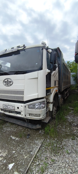 FAW J6 8x4 Самосвал CA3310P66K24T4E5 — Б/У, 2023 г.