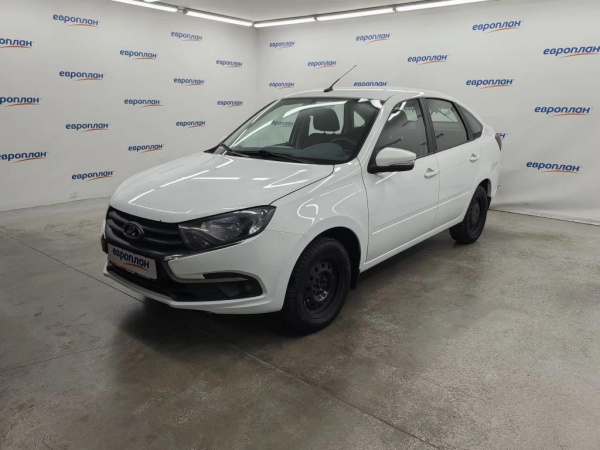 Lada Granta лифтбек — Б/У, 2023 г. (Москва, 131831 км)