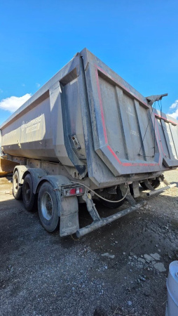 Grunwald 9453 Полуприцеп самосвальный 9453-0000011-60 — Б/У, 2023 г.