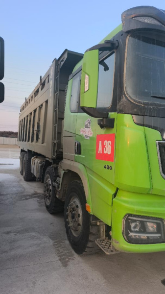 Shacman SX33186V366 — Б/У, 2023 г. (Благовещенск, 182724 км)