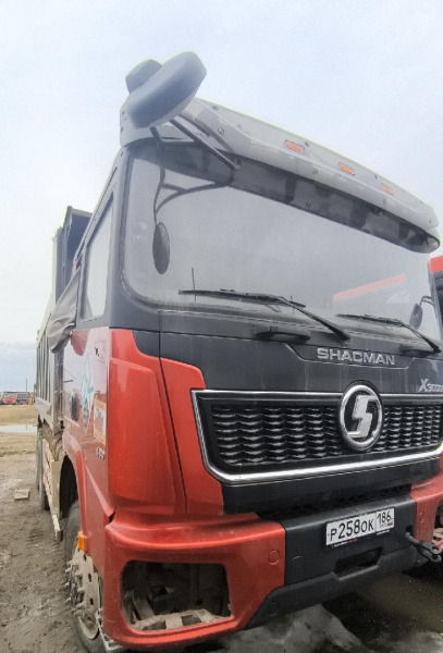 Shacman SX32586V385 — Б/У, 2024 г. (Якутск, 80548 км)