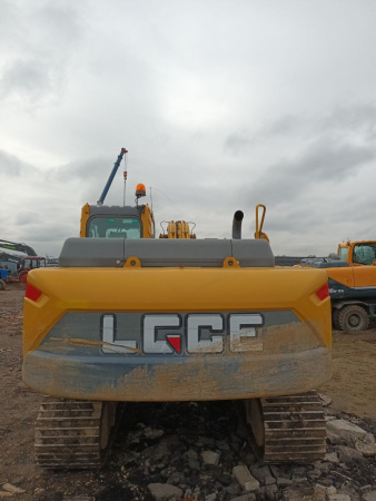 LGCE E6210 Экскаватор E6210F — Б/У, 2023 г.