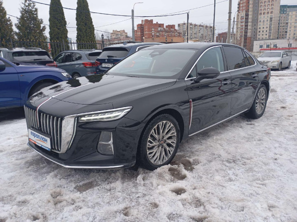 Hongqi H5 — Б/У, 2024 г. (Санкт-Петербург, 115926 км)