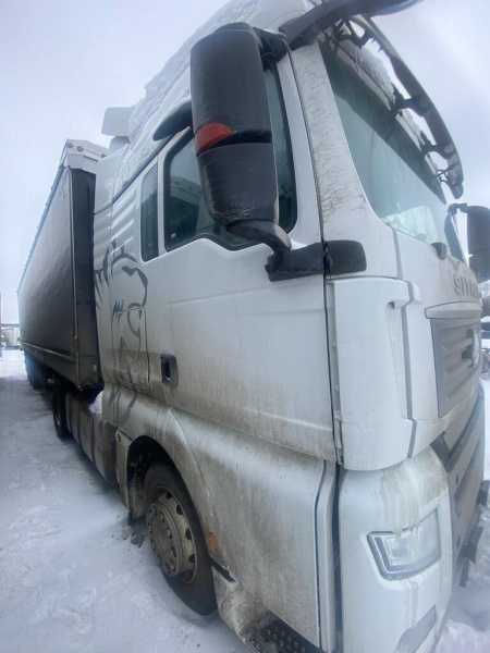 SITRAK C7H 4x2 Седельный тягач ZZ4186V361HE — Б/У, 2023 г.