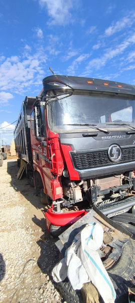 Shacman (Shaanxi) SX 8x4 Самосвал SX331863366 — Б/У, 2023 г.