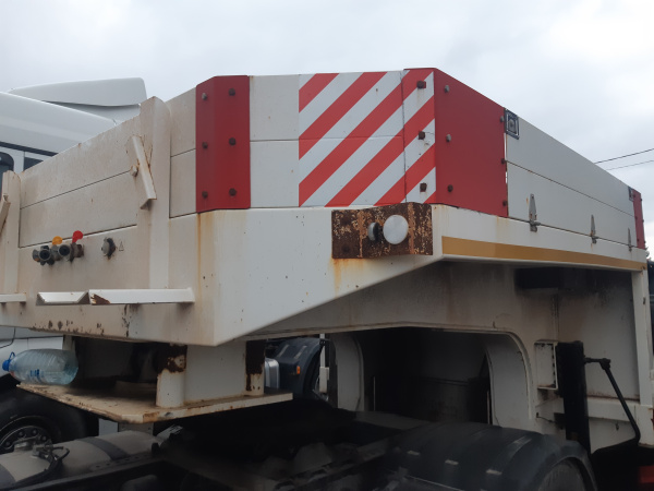 AMUR AMUR Полуприцеп тяжеловоз 5 осей LYR9806TDPW — Б/У, 2023 г.