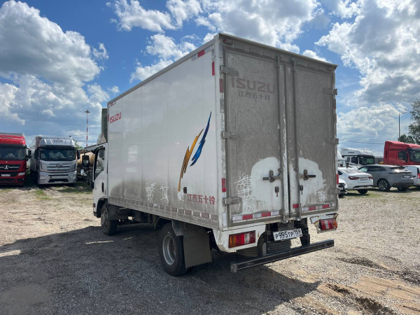 ISUZU ELF 4.5 (EC7) Изотермический — Б/У, 2023 г.