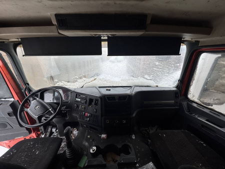 Shacman (Shaanxi) SX 8x4 Самосвал SX331863366 — Б/У, 2022 г.