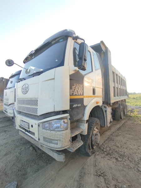 FAW J6 6x6 Самосвал CA3250P66K24L1TE5 — Б/У, 2022 г.