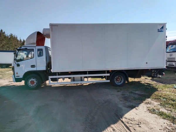 DongFeng C120 Изотермический/рефрижератор с гидробортом АФ-475400-02 — Б/У, 2024 г.