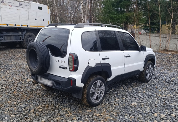 LADA Спецсерия BLACK 80hp 5MT — Б/У, 2022 г.