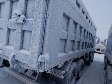 Howo ZZ 8x4 Самосвал ZZ3317V386GE1 — Б/У, 2023 г.