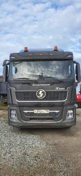 Shacman (Shaanxi) SX 4x2 Седельный тягач SX418853381 — Б/У, 2023 г.