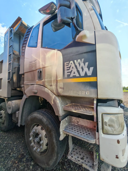 FAW CA 3310 8x4 Самосвал — Б/У, 2023 г.