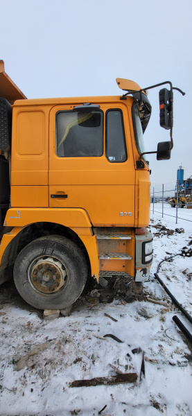 Shacman (Shaanxi) SX 8x4 Самосвал SX3316DT366 — Б/У, 2017 г.