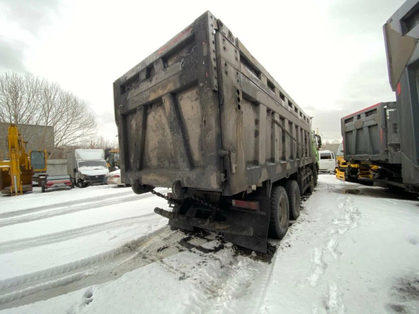 Shacman (Shaanxi) SX 8x4 Самосвал SX33186V366 — Б/У, 2023 г.