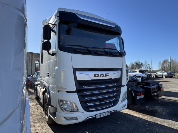 DAF XF 4x2 Седельный тягач — Б/У, 2020 г.