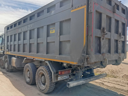 Howo ZZ 8x4 Самосвал ZZ3317V386GE1 — Б/У, 2022 г.