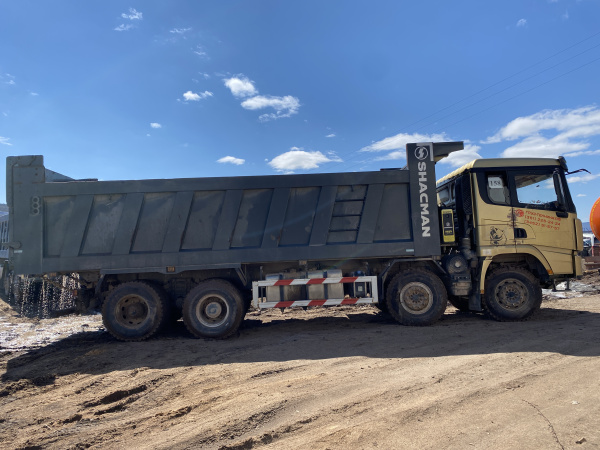 Shacman (Shaanxi) SX 8x4 Самосвал SX33186V366 — Б/У, 2023 г.