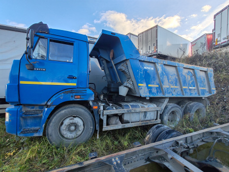 КамАЗ 65115 6x4 Самосвал 65115-606058-48 — Б/У, 2022 г.