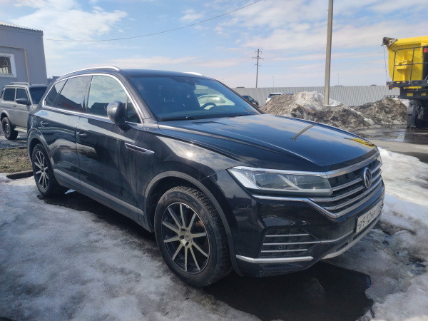 VOLKSWAGEN Business Elegance V6 3.0 TDI 249hp 8AT — Б/У, 2022 г.