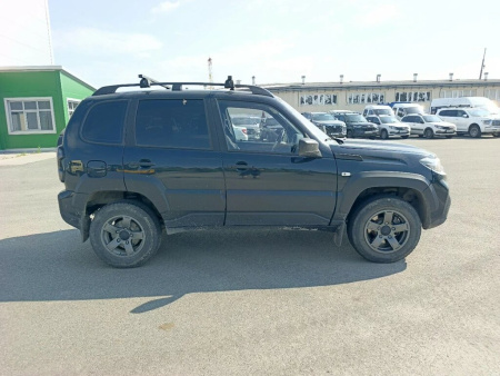 LADA Niva Travel Comfort 1.7 80hp 5MT — Б/У, 2023 г.