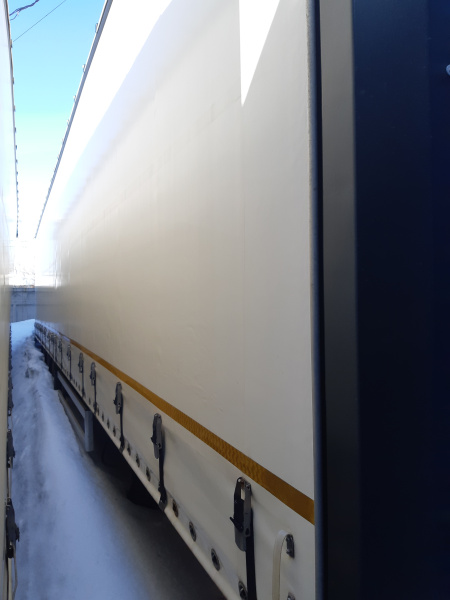 UAT SCFG Полуприцеп Бортовой/Шторный SCFG-9226.01 — Б/У, 2023 г.