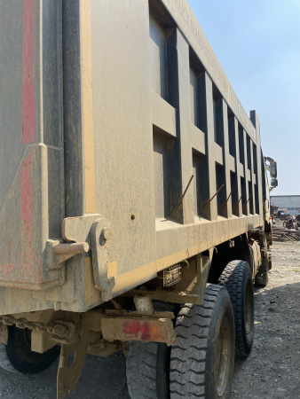 FAW J6 6x6 Самосвал CA3250P66K24L1TE5 — Б/У, 2023 г.
