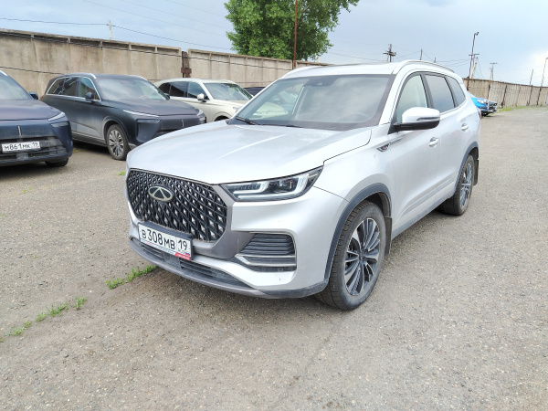 Chery Tiggo 8 Pro Max Ultimate 4WD — Б/У, 2023 г.