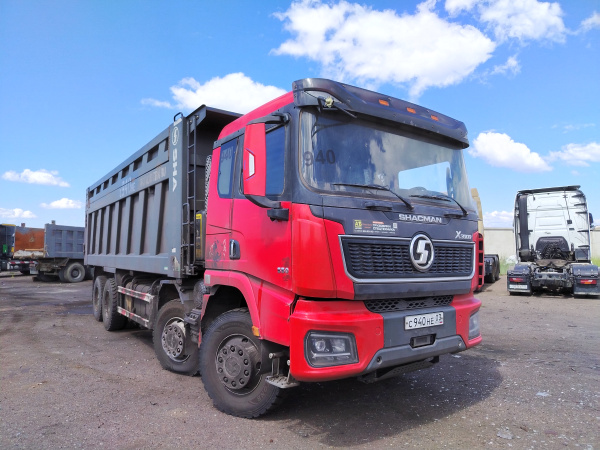 Shacman (Shaanxi) SX 8x4 Самосвал SX331863366 — Б/У, 2024 г.